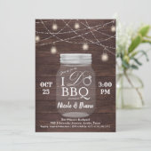 Rustieke I DO BBQ Mason Jar Uitnodiging (Staand voorkant)