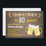 Rustieke juichen en bieren 80ste verjaardag uitnod kaart<br><div class="desc">Rustic Cheers and Beers 80th Birthday Invitation. Verjaardag voor volwassenen. Biertje voor mannen. Rustieke houten achtergrond.  retro. Voor verdere aanpassing klikt u op de knop "Aanpassen" en gebruikt u onze ontwerptool om deze sjabloon te wijzigen.</div>
