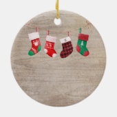 Rustieke kerst Sokken als een familie van vier Keramisch Ornament (Achterkant)