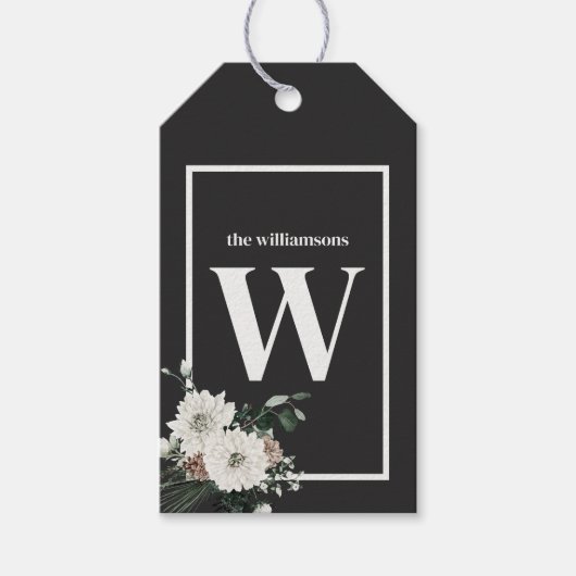 Rustieke Kerstmis Zwart & Wit Monogram Pine Cadeaulabel (Voorkant)
