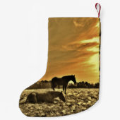 Rustieke kerstpaarden in de sneeuw Gepersonaliseer Kleine Kerstsok (Achterkant)