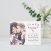 Rustieke Koe Skull Boho Floral Foto Save the Date Aankondigingskaart (Staand voorkant)