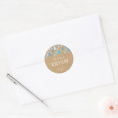 Rustieke Kraft Babyblauwe Regendruppels Op Barsten Ronde Sticker (Envelop)