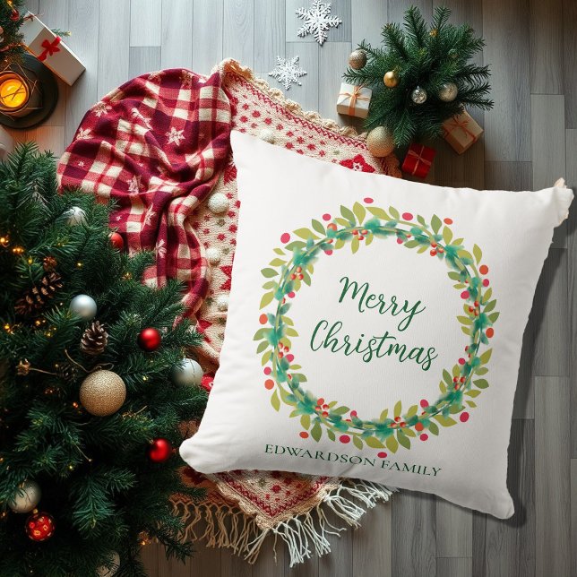 Rustieke krans familienaam Vrolijk Kerstfeest Kussen (Rustic wreath family name Merry Christmas Throw Pillow.
Very nice pillow for the holiday season.)