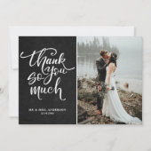Rustieke krijtbord Hand Lettered Photo Wedding Bedankkaart (Voorkant)