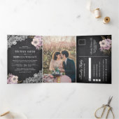 Rustieke Krijtbord Kant Roze Bloemen Trouwfoto Drieluik Uitnodiging (Binnen)