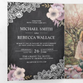 Rustieke Krijtbord Kant Roze Bloemen Trouwfoto Drieluik Uitnodiging (Binnenzijde eerst)