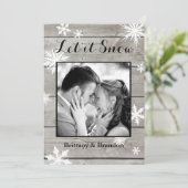Rustieke 'Laat het Sneeuwen' Kerst Fotokaart Feestdagenkaart (Staand voorkant)