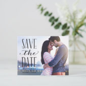 Rustieke Lettering Overlay Foto Sla de datum op Aankondigingskaart (Staand voorkant)