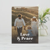 Rustieke Liefde En Vrede Familie Foto Kerstmis Feestdagenkaart (Staand voorkant)