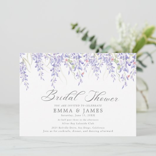 Rustieke Lila Horizontale Bruidsdouche Uitnodiging (Staand voorkant)