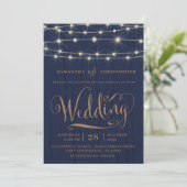 Rustieke Marine Blauw Hout & String Lights Bruilof Kaart (Staand voorkant)