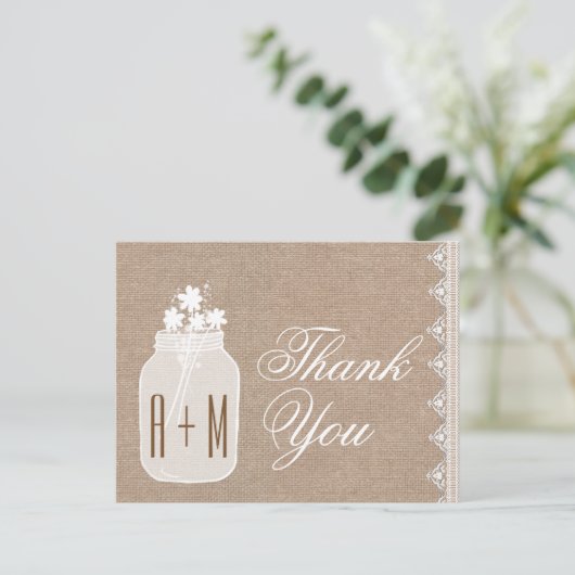 Rustieke Mason Jar en bloemen Dank u Burlap A06 Briefkaart (Staand voorkant)