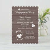 Rustieke mason jar hout verlovingsfeest uitnodigin kaart (Staand voorkant)