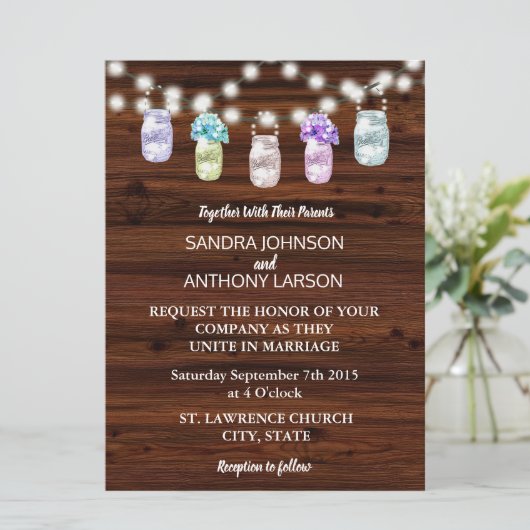 Rustieke Mason Jar Met Lichten Bruiloft Uitnodigin Kaart (Staand voorkant)
