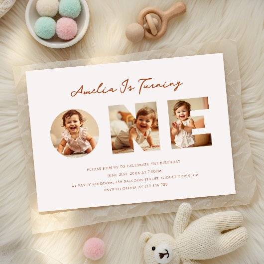 Rustieke Minimal Script Fotocollage Eerste Verjaar Kaart