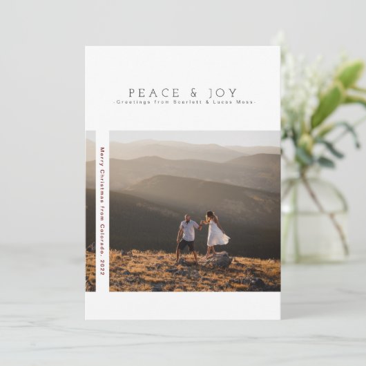 Rustieke moderne minimalistische vakantie | Vrede Save The Date (Staand voorkant)