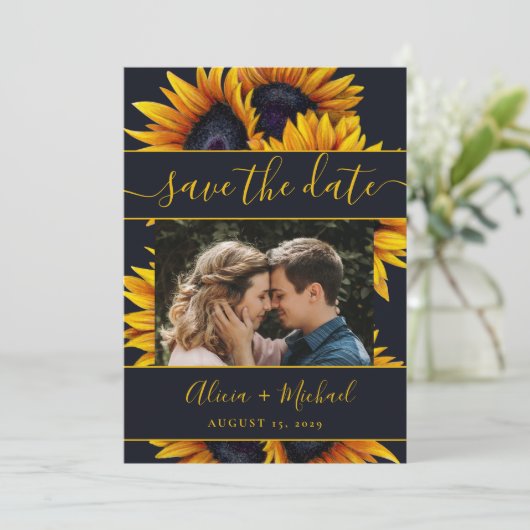 Rustieke moderne zonnebloemen chique script trouwf save the date (Staand voorkant)