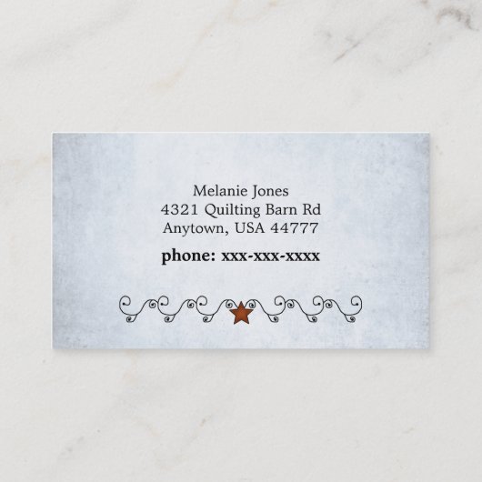 Rustieke naaikunst op lichtblauw visitekaartje (Achterkant)