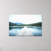 Rustieke ontsnapping – Meerwanddock Sereniteit Canvas Afdruk (Voorkant)