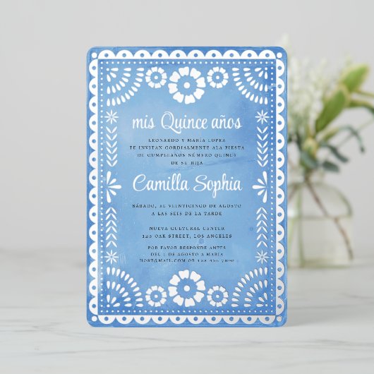 Rustieke Papel Picado Blauw Zilver Quinceañera Folie Uitnodiging (Staand Voorkant)