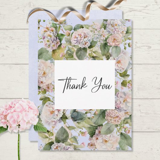 Rustieke Pastel Hydrangea Floral Monogram Periwink Bedankkaart