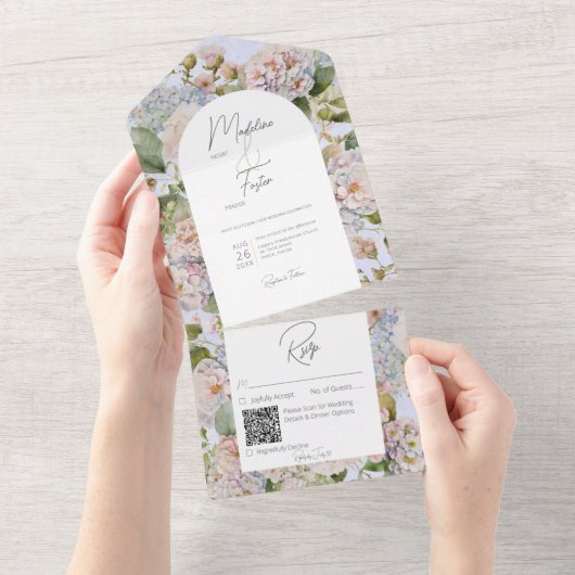 Rustieke Pastel Hydrangeas Periwinkle Arch QR Code All In One Uitnodiging (Afscheurbaar)
