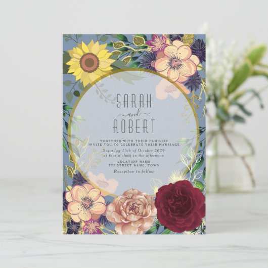 Rustieke perzik bloemenroze bruiloft uitnodiging (Staand voorkant)