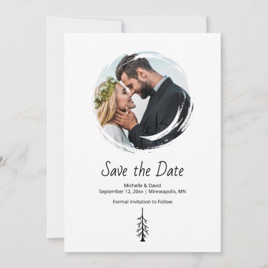 Rustieke Pine Tree Sage Green Casual bruiloft Save The Date (Voorkant)