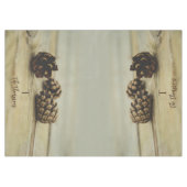Rustieke Pinecones Aangepaste familienaam en monog Tafelkleed (Voorkant (Horizontaal))