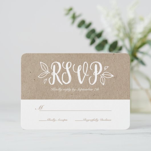 Rustieke Romance Faux Kraft Paper RSVP (Staand voorkant)