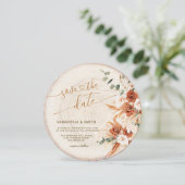 Rustieke Ronde Hout Gesneden Graan Save the Date K Kaart (Staand voorkant)