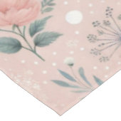 Rustieke Roze Bloemen Met Witte Bloemen En Groen Tafelkleed (Gekanteld)