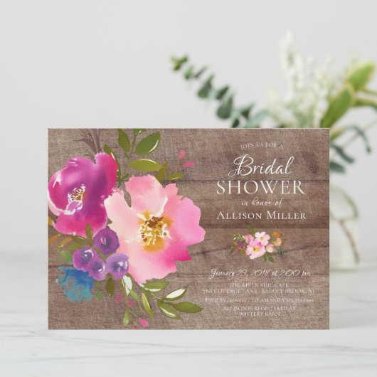 Rustieke Roze Bloemige Bruiloft Uitnodigingen (Staand voorkant)