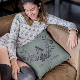 Rustieke salie groen gepersonaliseerd initiaal mon kussen