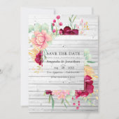 Rustieke schuur bordeauxrood en blozende bloemige  save the date (Voorkant)