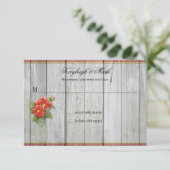 Rustieke schuur hout Mason Jar Red Dahlias RSVPs RSVP Kaartje (Staand voorkant)