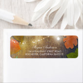 Rustieke schuur hout val bladeren en string lichte etiket (Insitu)