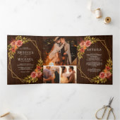 Rustieke schuur hout verbrand Sinaasappel Bloemen Drieluik Uitnodiging (Binnen)