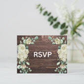 Rustieke schuur houten roos bloemige trouw-RSVP Uitnodiging Briefkaart (Staand voorkant)