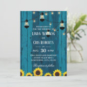 Rustieke Schuur Zonnebloemen String Lights Wedding Kaart (Staand voorkant)
