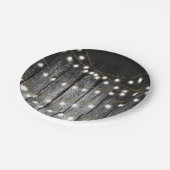 Rustieke schuur zwart hout gouden slingerlichtjes papieren bordje (Gekanteld)