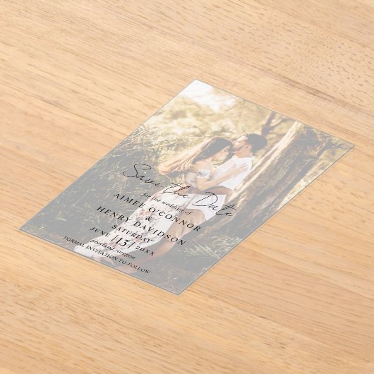 Rustieke Script Foto Moderne bruiloft Save the Dat Acryl Uitnodigingen (Laagn)