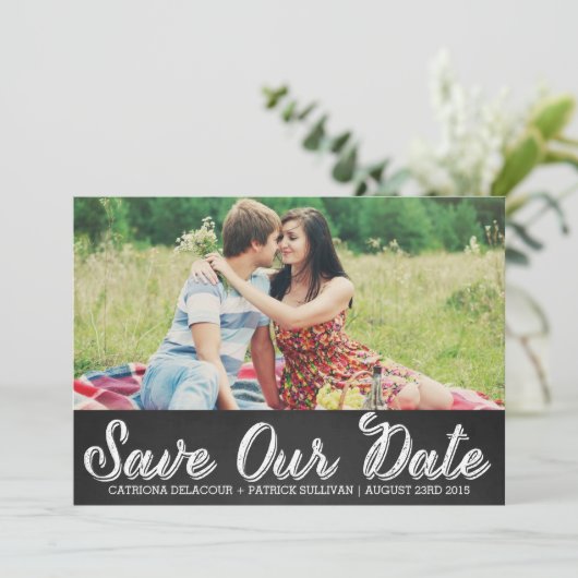 Rustieke scriptfoto Bewaar onze datumaankondiging Kaart (Staand voorkant)