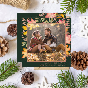 Rustieke smaragd groene herfst bladeren foto bruil save the date