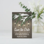 Rustieke sneeuw Evergreen lantaarn Bewaar de datum Aankondigingskaart (Staand voorkant)