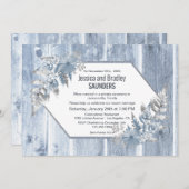 Rustieke Stofblauwe Houten Bloemige Trouwreceptie Kaart (Voorkant / Achterkant)