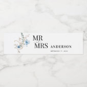 rustieke stoffige blauwe waterverf bloemboeket waterfles etiket (Enkel label)