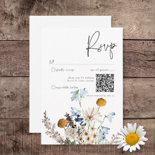 Rustieke Stoffige Blauwe Wildbloemen & Daisies QR  RSVP Kaartje
