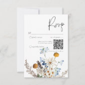 Rustieke Stoffige Blauwe Wildbloemen & Daisies QR RSVP Kaartje (Voorkant)